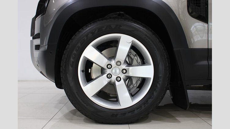 2023 อนุมัติ Land Rover Defender 110 Silicon Silver P400e AWD AUTOMATIC PHEV HSE