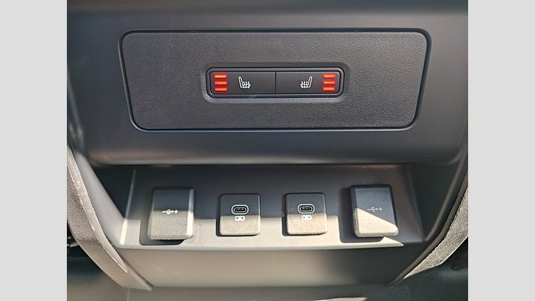 2021 JAZDENÉ VOZIDLÁ Land Rover Defender 110 Carpatian Grey 4x4 3.0 I6 P400 MHEV X A/T AWD
