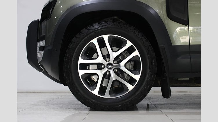 2023 อนุมัติ Land Rover Defender 110 Santorini Black P400e AWD AUTOMATIC PHEV SE