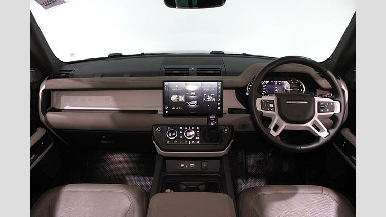 2023 อนุมัติ Land Rover Defender 110 Santorini Black P400e AWD AUTOMATIC PHEV SE