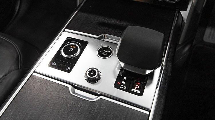 2022 Approved Land Rover Range Rover Fuji White D350 HSE SWB