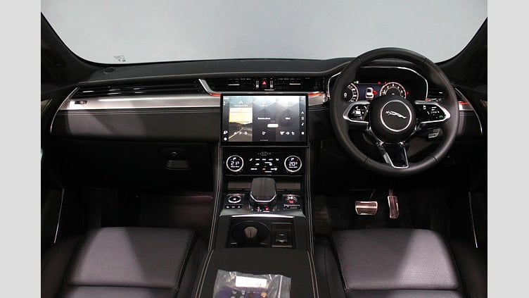 2024 Approved Jaguar F-Pace Eiger Grey P400e R-Dynamic SE