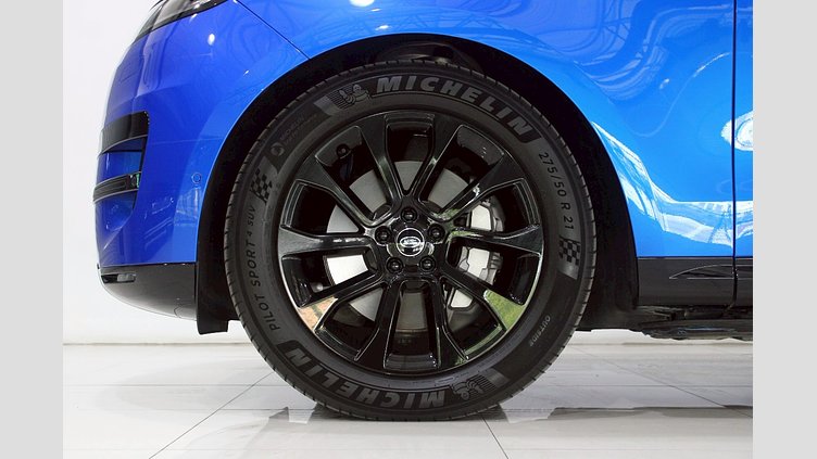 2025 อนุมัติ Land Rover Range Rover Sport Velocity Blue - Gloss finish P460e Petrol Plug-in Hybrid SE