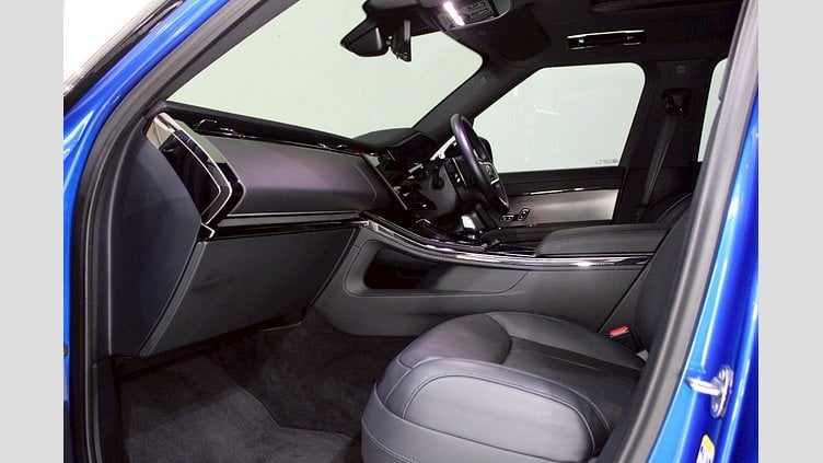 2025 อนุมัติ Land Rover Range Rover Sport Velocity Blue - Gloss finish P460e Petrol Plug-in Hybrid SE