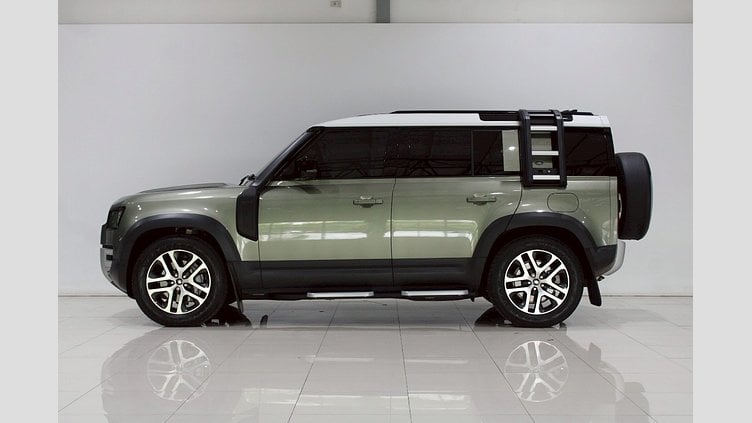 2024 อนุมัติ Land Rover Defender 110 Pangea Green P400e AWD AUTOMATIC PHEV SE