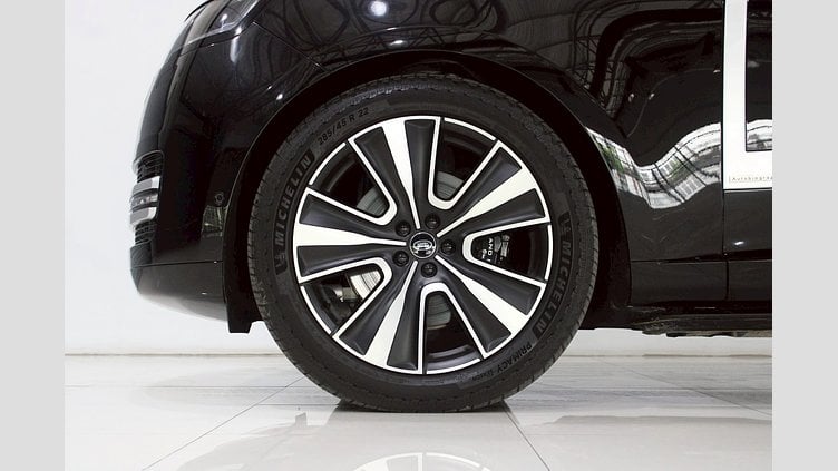 2025 อนุมัติ Land Rover Range Rover Santorini Black 	
P460e Petrol Plug-in Hybrid Long Wheelbase Autobiography