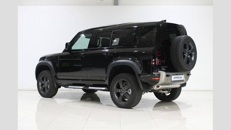 2025 อนุมัติ Land Rover Defender 110 Santorini Black P400e AWD AUTOMATIC PHEV SE