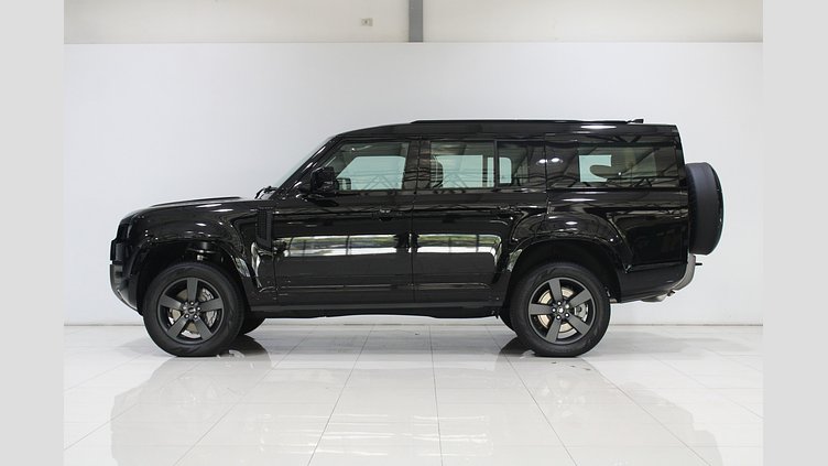 2024 อนุมัติ Land Rover Defender 110 Santorini Black 350PS Auto Diesel MHEV LWB X-Dynamic HSE 