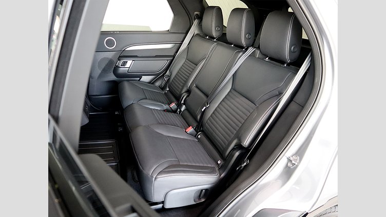 2025 Approved Land Rover Discovery Eiger Grey AWD D350 Dynamic HSE