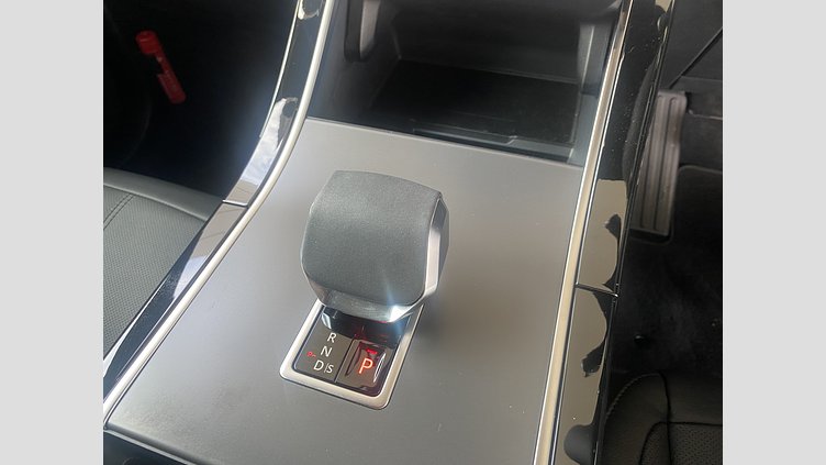 2024 認定中古車 Land Rover Range Rover Evoque Carpatian Grey オートマチック ダイナミックSE　D200