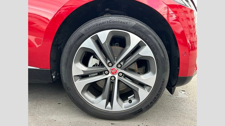 2023 認定中古車 Jaguar F-Pace Firenze Red 2.0Lガソリン　250P S