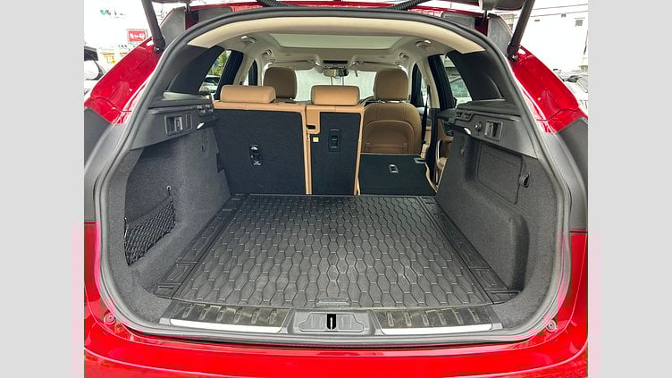 2023 認定中古車 Jaguar F-Pace Firenze Red 2.0Lガソリン　250P S
