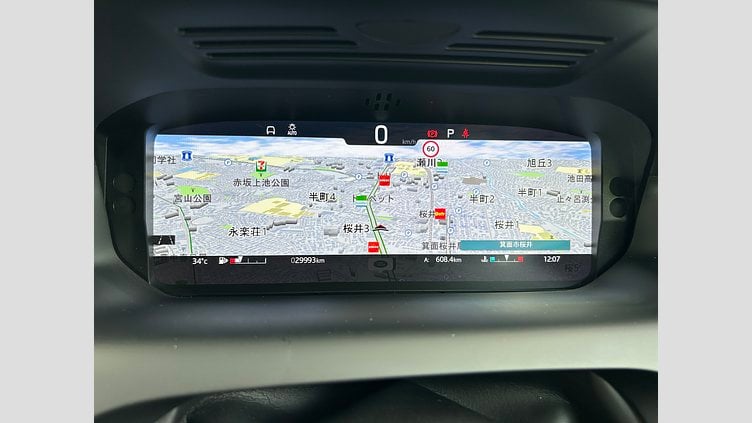 2021 認定中古車 Land Rover Discovery Sport Fuji White 2.0L ディーゼルSE　180PS
 SE