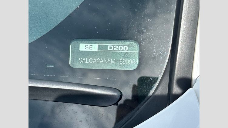 2021 認定中古車 Land Rover Discovery Sport Fuji White 2.0L ディーゼルSE　180PS
 SE