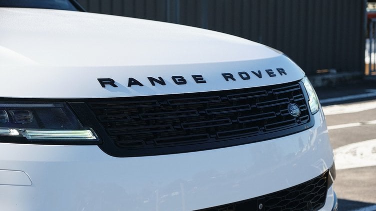 2023 Approved Land Rover Range Rover Sport Fuji White P400 Dynamic SE