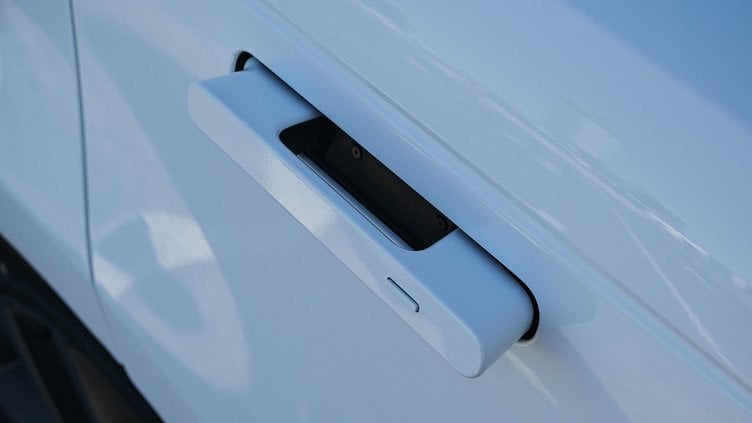 2023 Approved Land Rover Range Rover Sport Fuji White P400 Dynamic SE