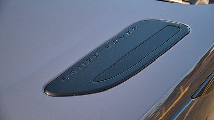 Range Rover Velar 25