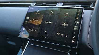 Range Rover Velar 15