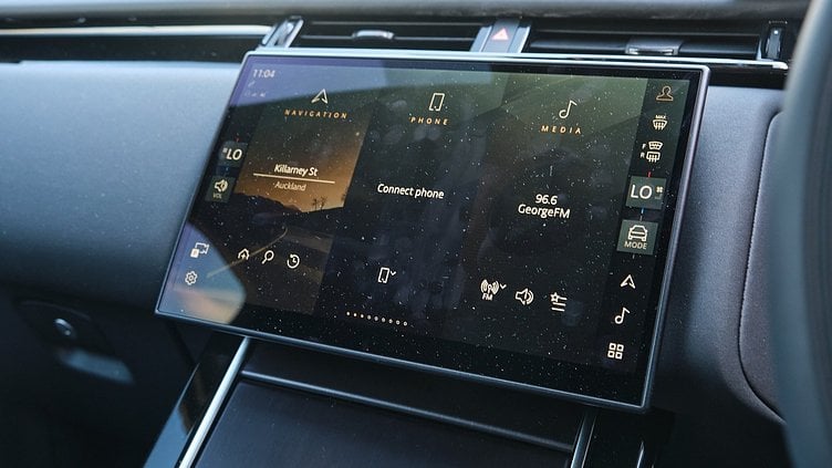 2025 Approved Land Rover Range Rover Velar Varesine Blue P250 Dynamic SE