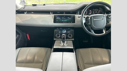 Range Rover Evoque 32