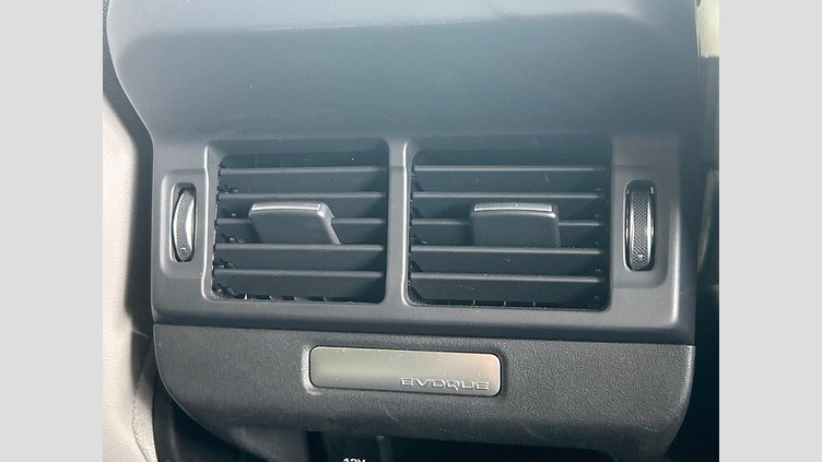 2019 認定中古車 Land Rover Range Rover Evoque シリコンシルバー D180 SE