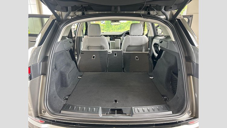 2019 認定中古車 Land Rover Range Rover Evoque シリコンシルバー D180 SE