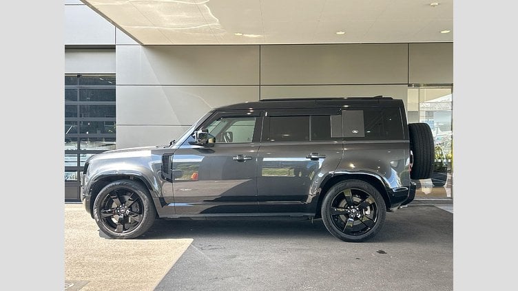 2022 認定中古車 Land Rover Defender 110 カルパチアングレイ D300 AWD（AT） X-DYNAMIC HSE