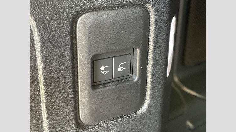 2022 認定中古車 Land Rover Defender 110 カルパチアングレイ D300 AWD（AT） X-DYNAMIC HSE
