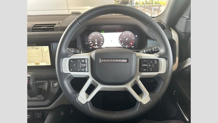 2023 認定中古車 Land Rover Defender 110 フジホワイト D300 AWD（AT） S