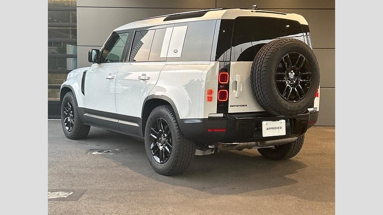 2023 認定中古車 Land Rover Defender 110 フジホワイト D300 AWD（AT） S