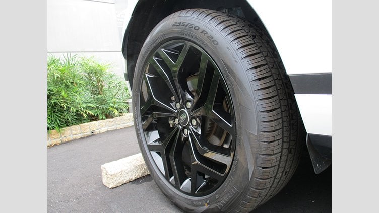 2019 認定中古車 Land Rover Range Rover Evoque フジホワイト P200 S