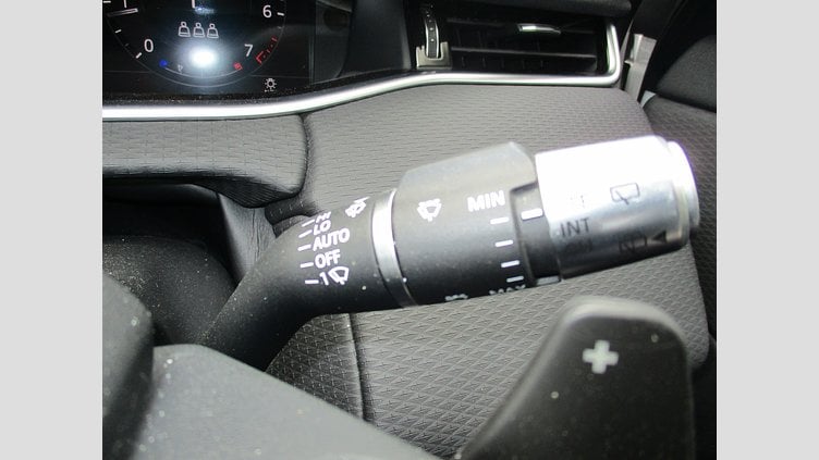 2019 認定中古車 Land Rover Range Rover Evoque フジホワイト P200 S