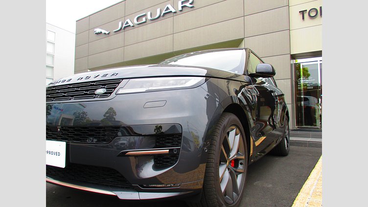 2024 認定中古車 Land Rover Range Rover Sport カルパチアングレイ D300マイルドハイブリッド スタンダードホイールベース Dynamic SE