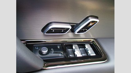 Range Rover Sport 32