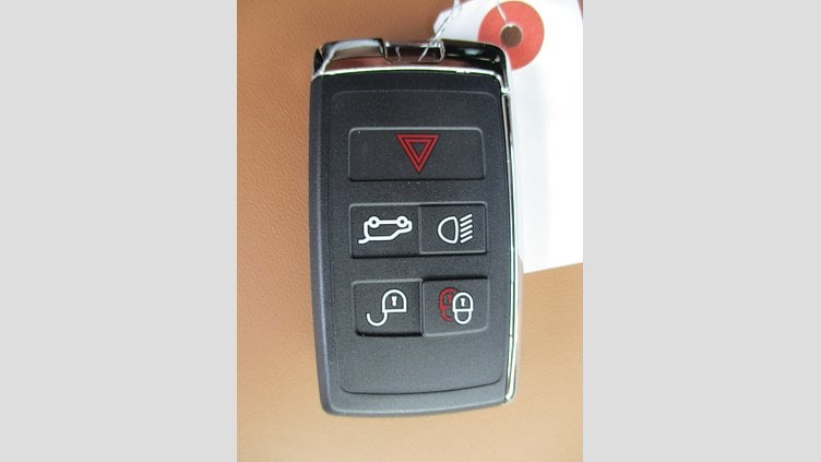 2023 認定中古車 Land Rover Defender 110 サントリーニブラック D300 AWD（AT） X-DYNAMIC HSE