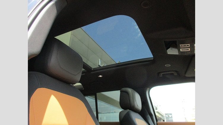 2023 認定中古車 Land Rover Defender 110 サントリーニブラック D300 AWD（AT） X-DYNAMIC HSE