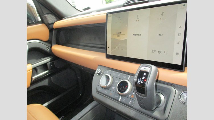 2024 認定中古車 Land Rover Defender 110 カルパチアングレイ P525 AWD (AT) V8