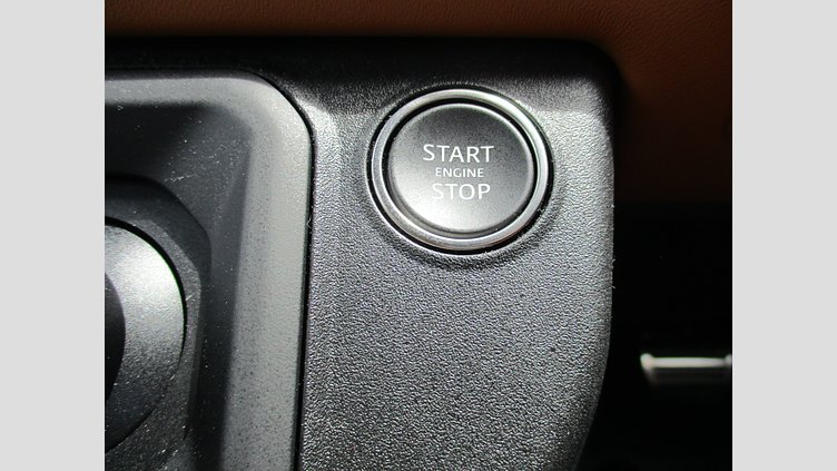 2024 認定中古車 Land Rover Defender 110 カルパチアングレイ P525 AWD (AT) V8