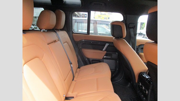 2024 認定中古車 Land Rover Defender 110 カルパチアングレイ P525 AWD (AT) V8