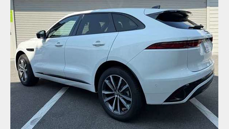 2024 認定中古車 Jaguar F-Pace フジホワイト D200 AWD（オートマチック）MHEV R-DYNAMIC SE