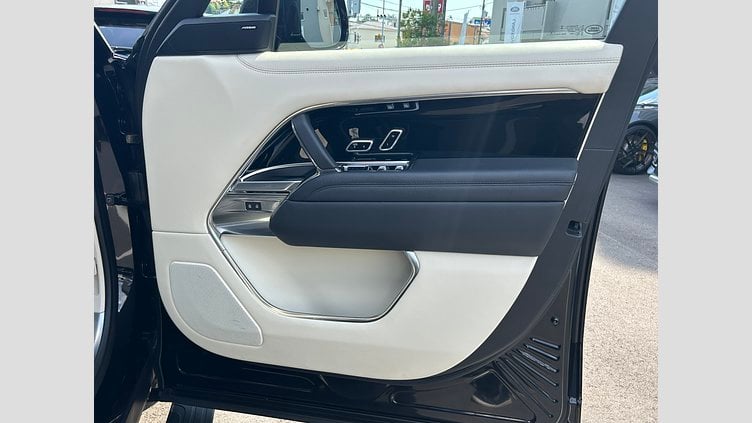 2023 認定中古車 Land Rover Range Rover サントリーニブラック P530 AWD（AT） ロングホイールベース HSE