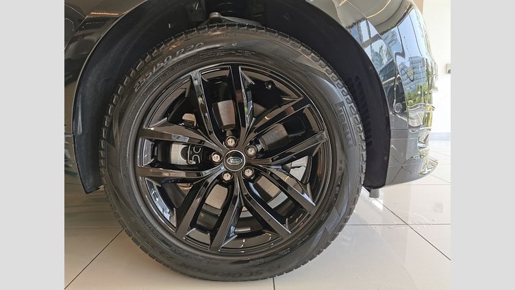 2024 認定中古車 Land Rover Range Rover Velar サントリーニブラック D200マイルドハイブリッド（ディーゼル） スタンダードホイールベース Dynamic SE