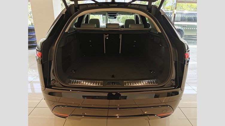 2024 認定中古車 Land Rover Range Rover Velar サントリーニブラック D200マイルドハイブリッド（ディーゼル） スタンダードホイールベース Dynamic SE