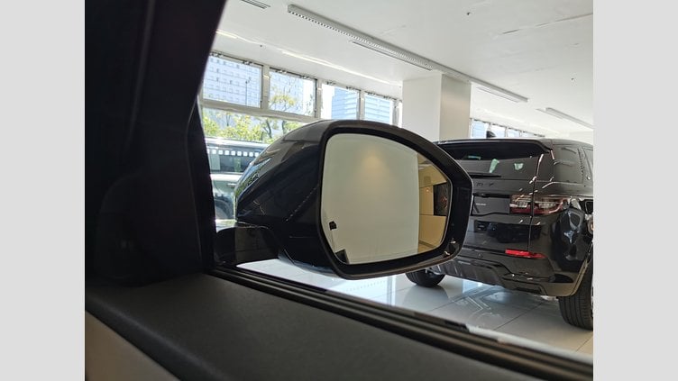 2024 認定中古車 Land Rover Range Rover Velar サントリーニブラック D200マイルドハイブリッド（ディーゼル） スタンダードホイールベース Dynamic SE