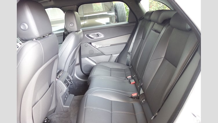 2024 認定中古車 Land Rover Range Rover Velar アロイオスグレイ D200マイルドハイブリッド（ディーゼル） スタンダードホイールベース Dynamic SE