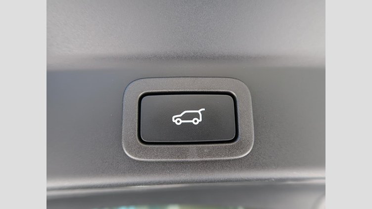 2022 認定中古車 Jaguar F-Pace サントリーニブラック D204 AWD（オートマチック）MHEV R-DYNAMIC SE