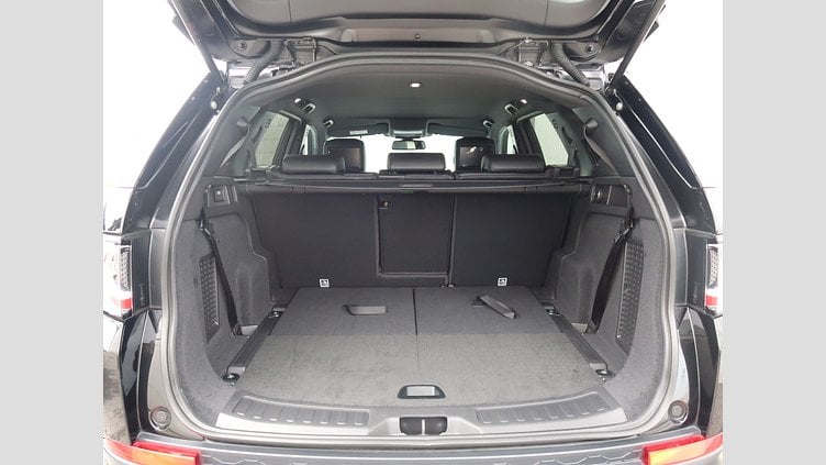 2017 認定中古車 Land Rover Discovery Sport Santorini Black 2.0 litre Si4 Petrol 7ジャーニースペシャルエディション