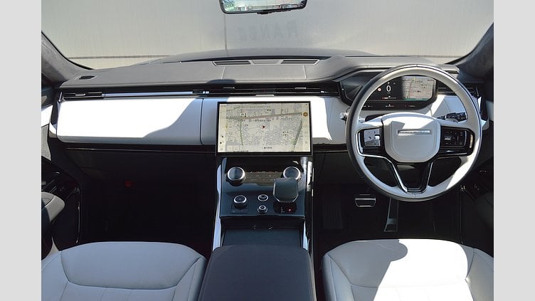 2023 認定中古車 Land Rover Range Rover Sport Santorini Black 3.0リッター6気筒300PSターボチャージドディーゼルMHEV（オートマチック）
 Autobiography 300PS Auto