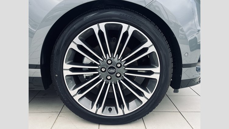2024 認定中古車 Land Rover Range Rover Velar ザダルグレー エアコンディショニングシート スライディングパノラミックルーフ MERIDIAN 電子制御エアサス リアシートヒーター リア電動リクライニング 22AW ピクセルLEDヘッドランプ 全席シートヒータ 3Dサラウンドカメラ 置くだけ充電 電動テールゲート ダイナミックHSE