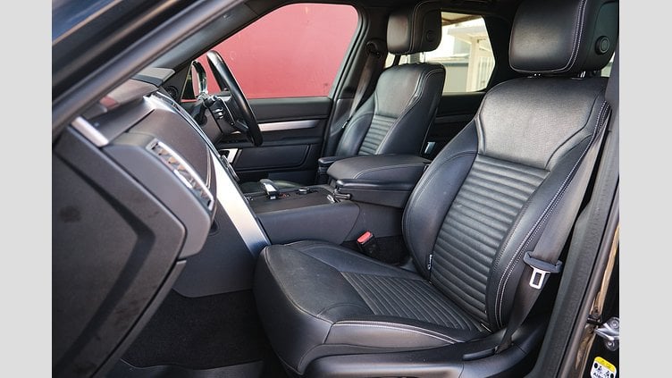 2021 Approved Land Rover Discovery Santorini Black D250 R-Dynamic SE